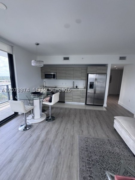 Apartment for rent at Hyde Midtown 1001