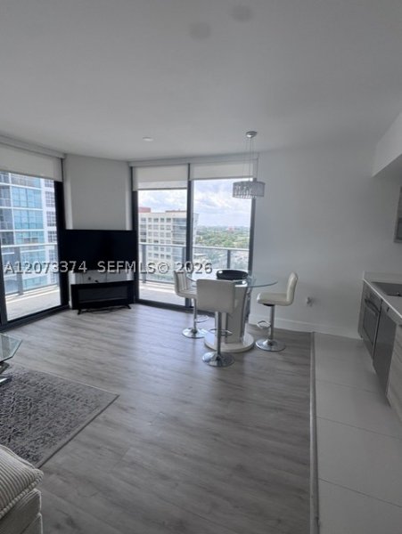 Apartment for rent at Hyde Midtown 1001