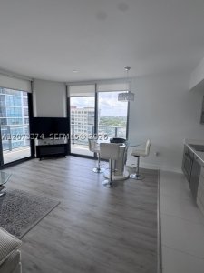 Alquiler de apartamento en Hyde Midtown 1001