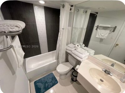 Comprar apartamento no Aventura Beach Club 245