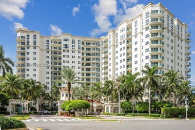 Turnberry Village Apt #302