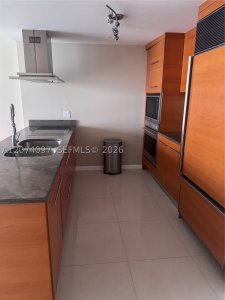 Aluguel de apartamento no Icon Brickell Tower II 3609