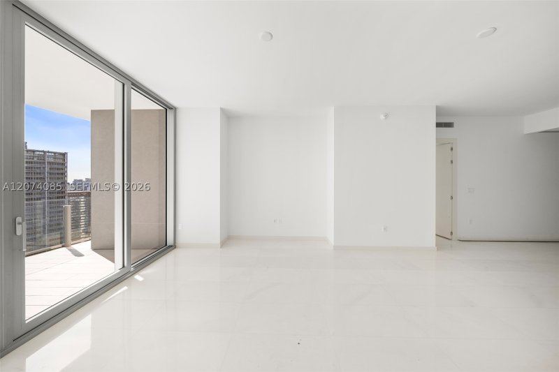 Condo for sale at Aston Martin Residences 4605