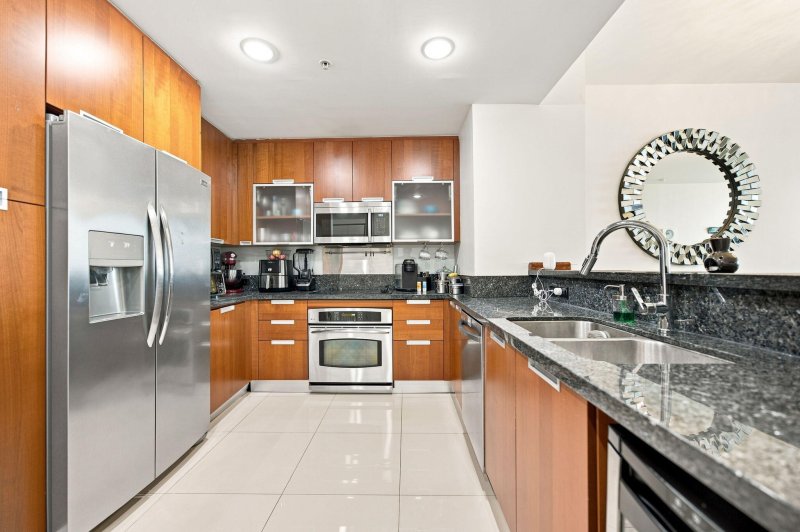 Condo for sale at The Lexi 1008