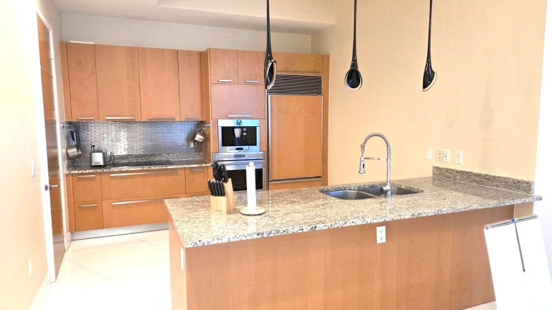 Apartment for rent at Trump Tower Three 3807