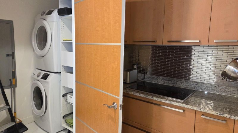 Apartment for rent at Trump Tower Three 3807