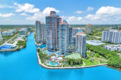 Comprar apartamento en Hidden Bay 815