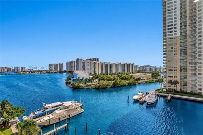 Comprar apartamento en Hidden Bay 815