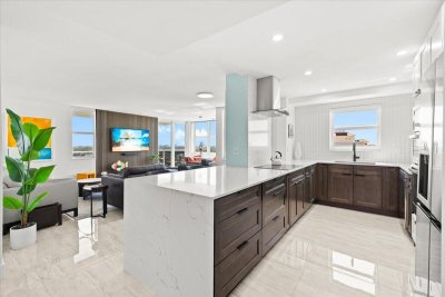 Comprar apartamento no Berkley South 18L