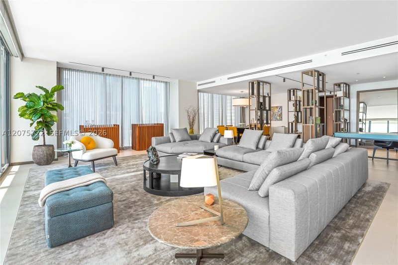 Condo for sale at Elysee Miami 1801