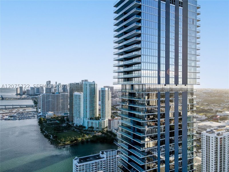 Condo for sale at Elysee Miami 1801