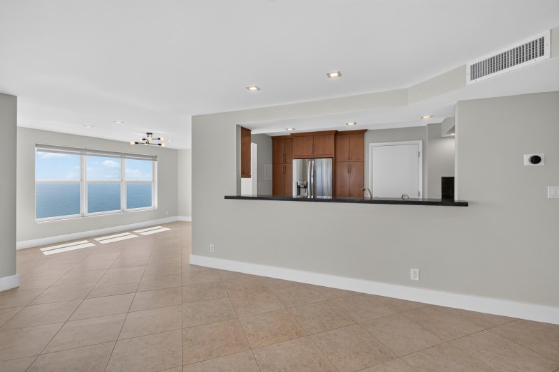 Condo for sale at Playa Del Mar 2417