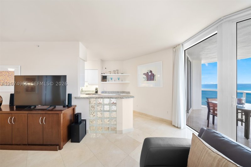 Condo for sale at Blue Diamond Condo 1804