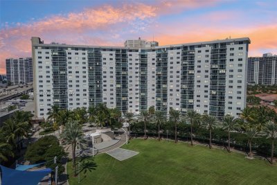 Aluguel de apartamento no Ocean Reserve 1120