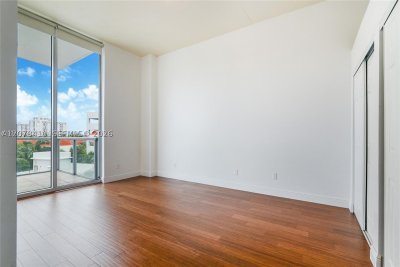 Comprar apartamento no Uptown Marina Lofts 505