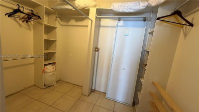 Aluguel de apartamento no Avant Garde 1004