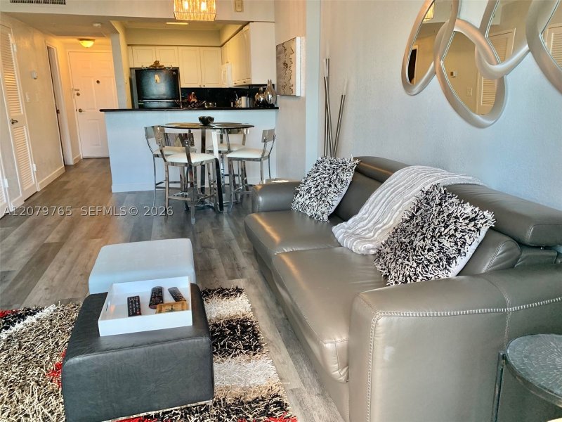 Property photo # 4
