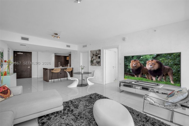 Apartment for rent at Epic Miami 3703