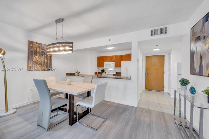 Condo for sale at The Club At Brickell Bay 2904