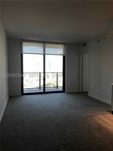 Aluguel de apartamento no Brickell Heights East 2809