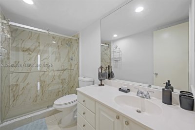Comprar apartamento no Ocean Reserve 1426