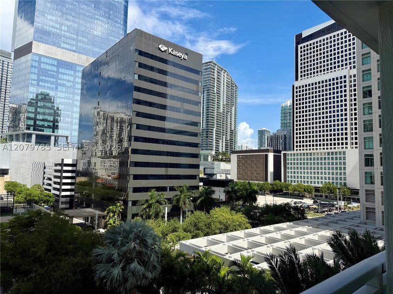 Apartment for rent at The Plaza Tower I 601