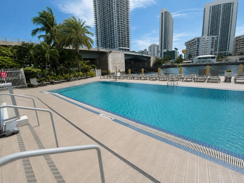 Condo for sale at Beachwalk R403