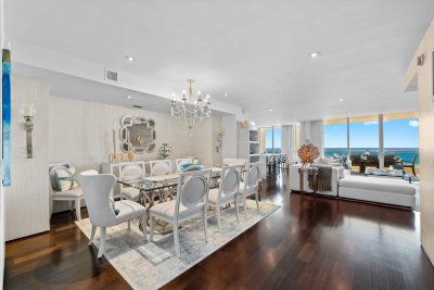 Comprar apartamento no Las Olas Beach Club 2303