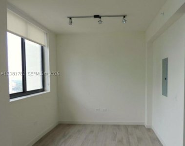 Aluguel de apartamento no Nine at Mary Brickell Village 2503