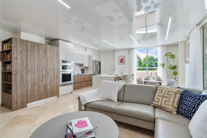 Condo for sale at King David 508