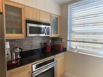 Aluguel de apartamento no 2080 Ocean Drive 401