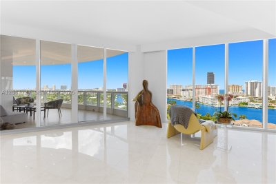 Comprar apartamento no Atlantic One at The Point 1404