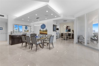 Comprar apartamento no Atlantic One at The Point 1404
