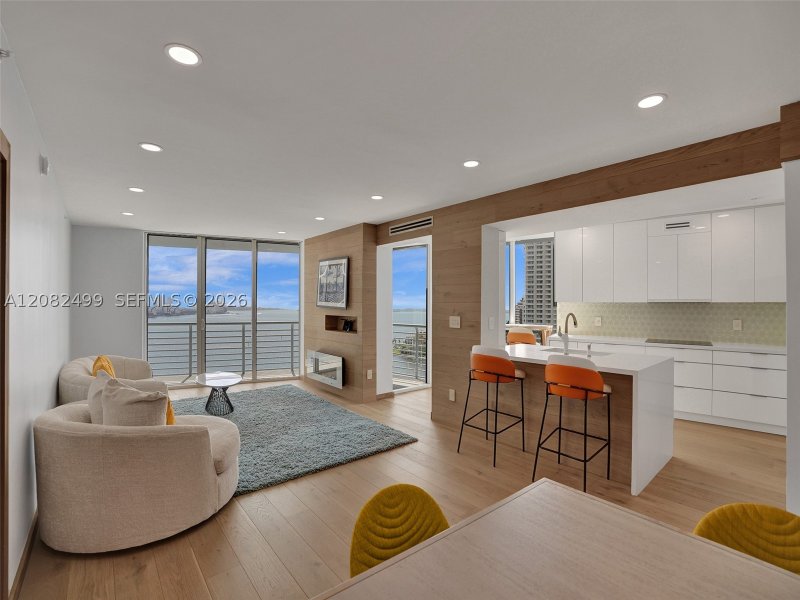 Condo for sale at One Miami East Tower 1423