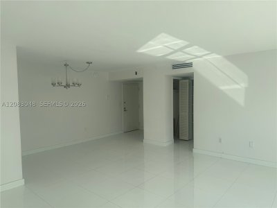 Comprar apartamento no Gables Plaza 1103