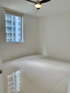 Aluguel de apartamento no Avenue on Brickell 1060 Tower 1713