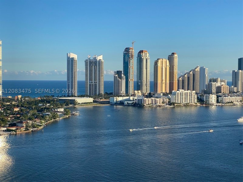 Condo for sale at Mystic Pointe 500 3003