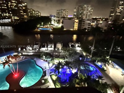 Comprar apartamento no Mystic Pointe 500 3003