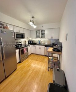 Comprar apartamento no Mystic Pointe 500 3003