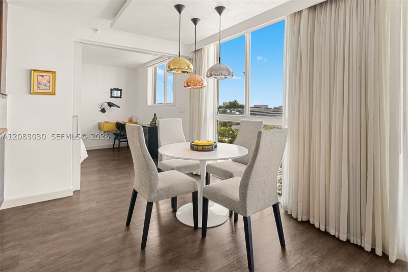 Condo for sale at West Bay Plaza 806