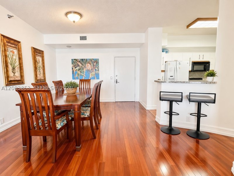 Condo for sale at Mystic Pointe 600 PH7