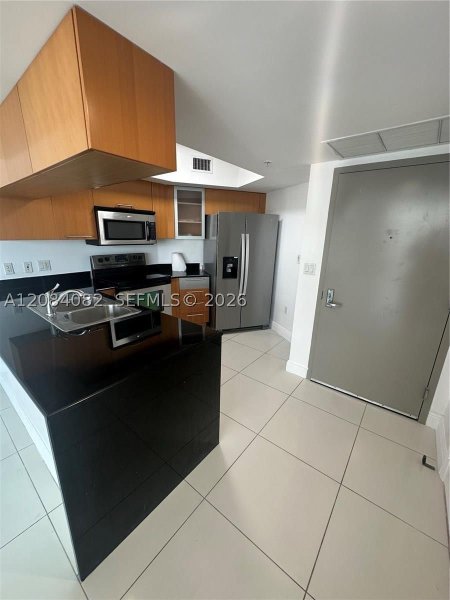 Apartment for rent at Opera Tower 3402