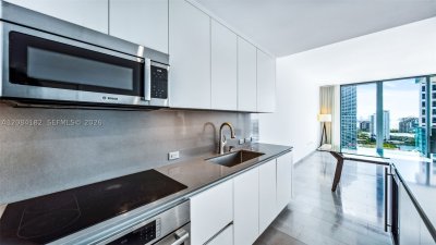 Comprar apartamento no Brickell City Centre Reach 1605