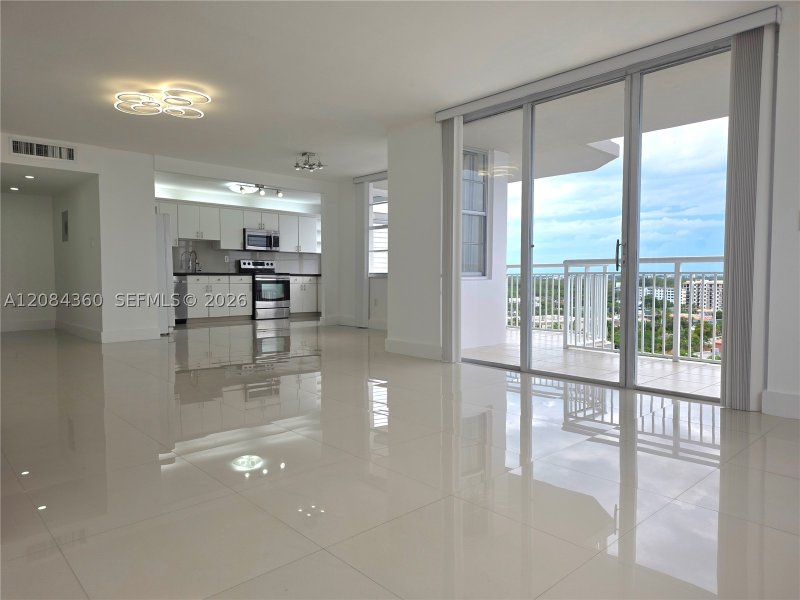 Condo for sale at Del Prado North Tower 1204