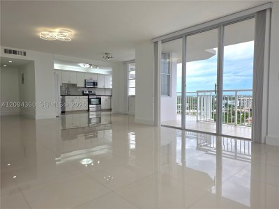 Comprar apartamento no Del Prado North Tower 1204