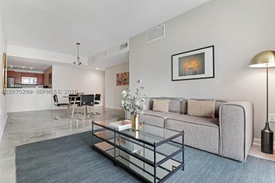 Aluguel de apartamento no Vizcayne South Tower 508