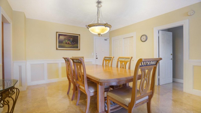 Condo for sale at Galt Towers 1A