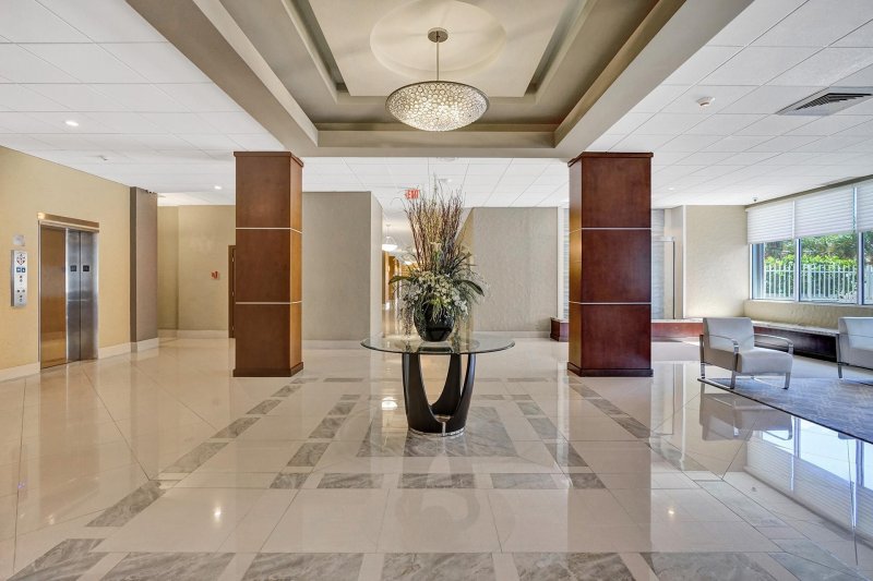 Condo for sale at Galt Towers 1A