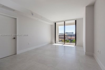 Aluguel de apartamento no Merrick Manor 813