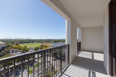 Aluguel de apartamento no Merrick Manor 813